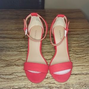 Sunset Two Strap Tapered Heel